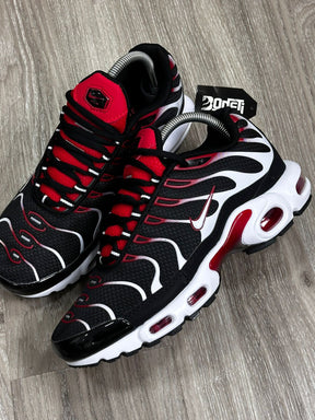 TÊNIS NK AIR MAX PLUS TN - UNIVERSITY RED