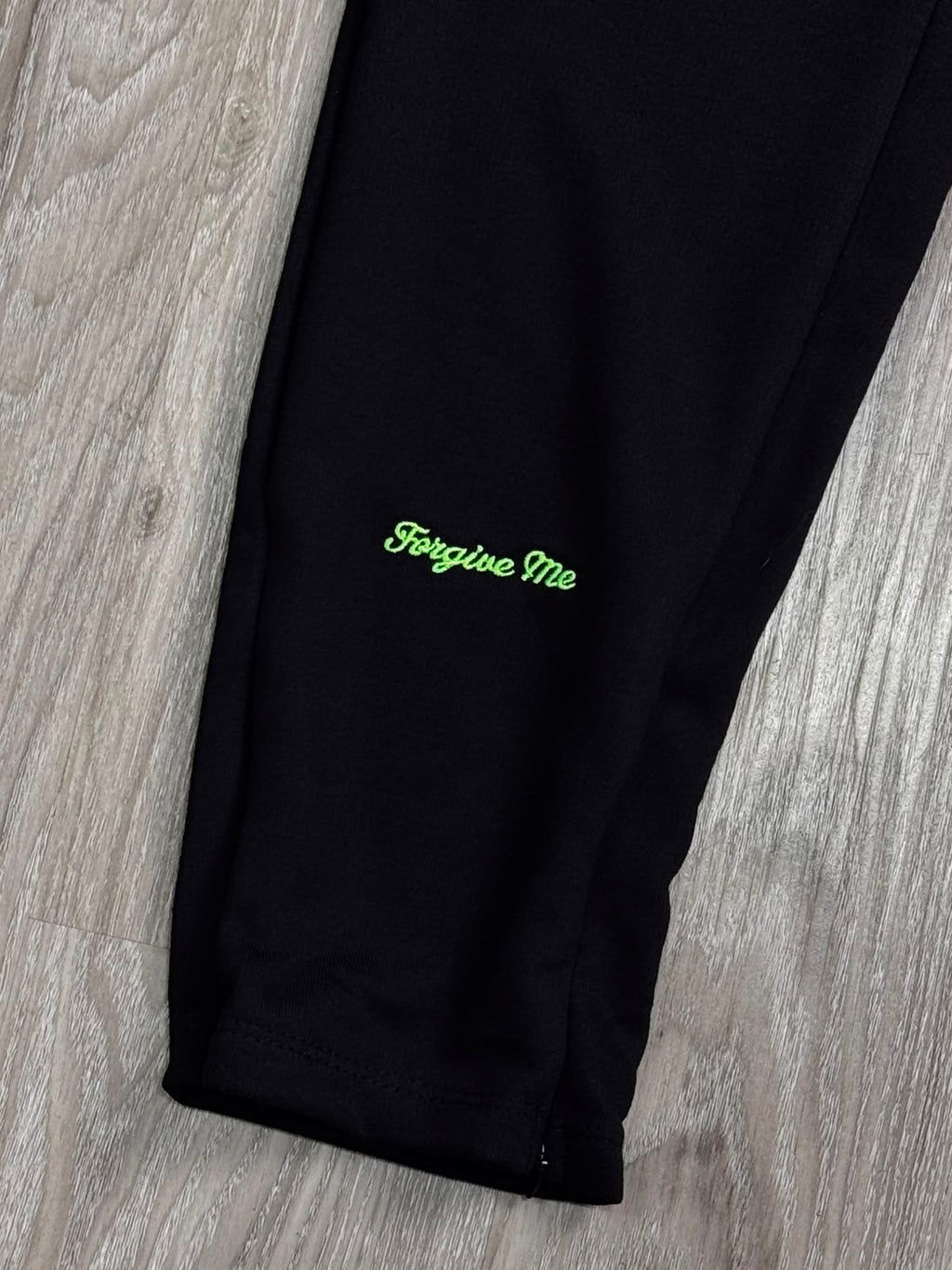 CONJUNTO SYNA WORLD WINTER MOLETOM - BLACK GREEN