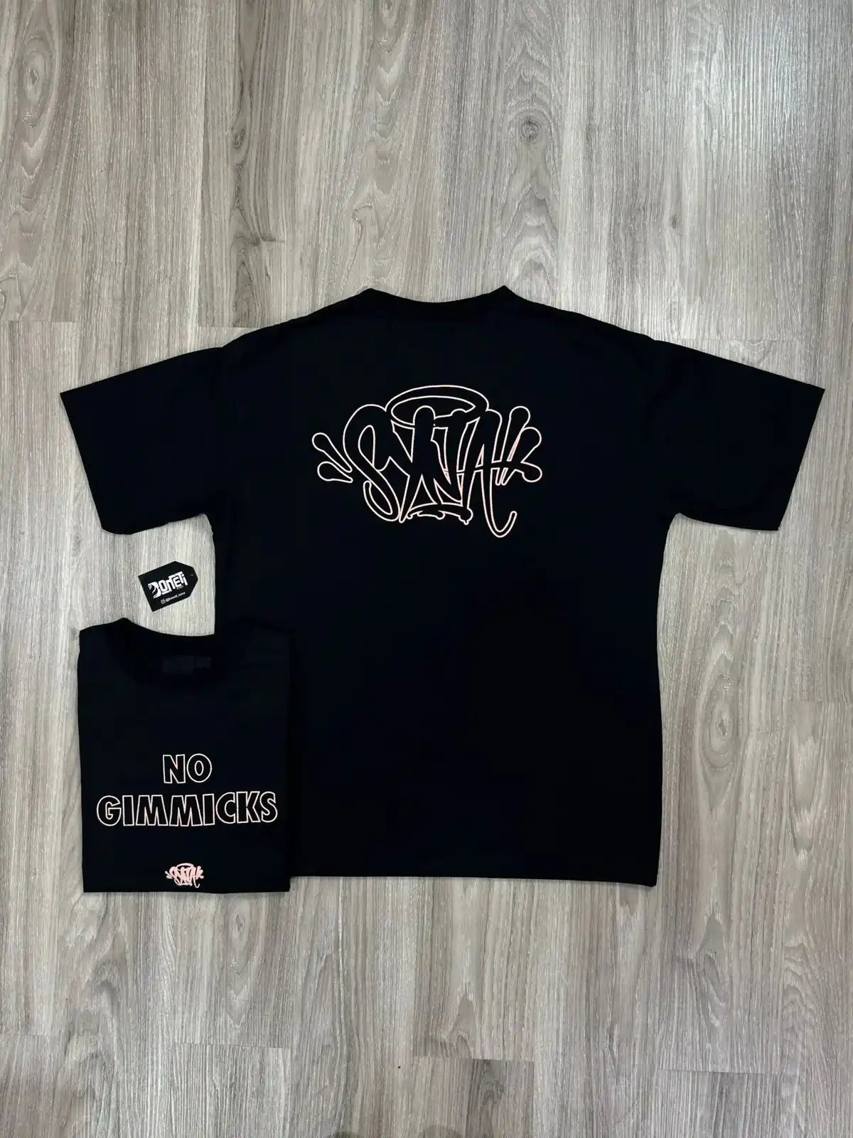 CAMISETA SYNA NO GIMMICKS - PRETA ROSE