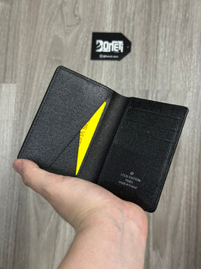 PORTA CARTÃO LV XADREZ - PRETO