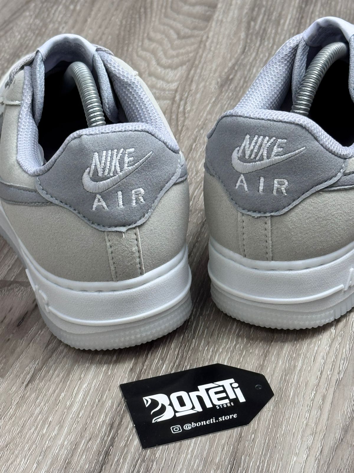 TÊNIS NK FORCE 1 - NATURAL GREY
