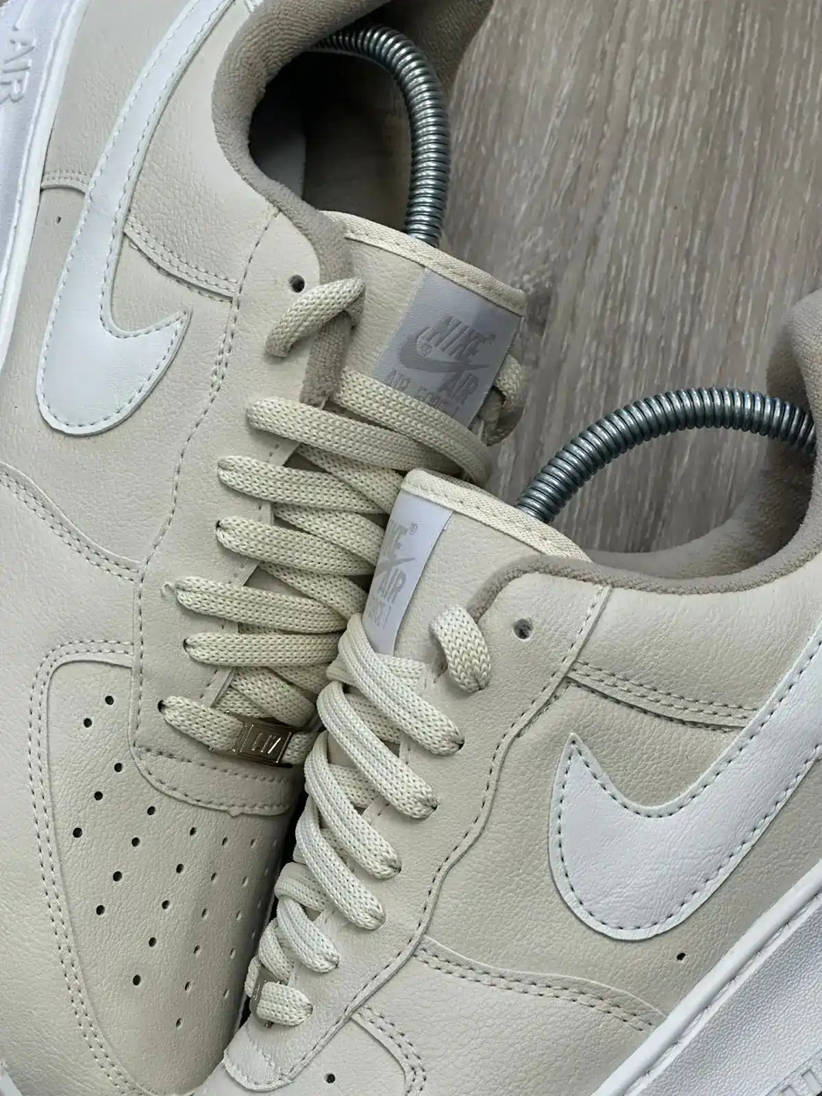 TÊNIS NK AIR FORCE 1 - OFFWHITE