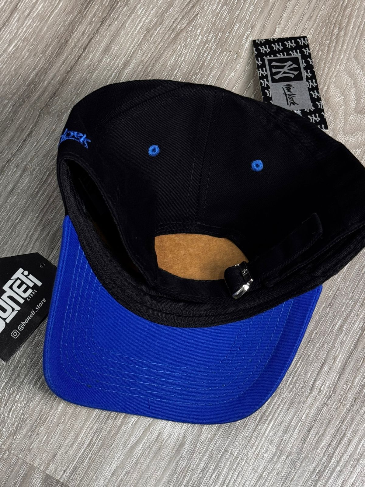 BONÉ NEW ERA LOGO - PRETO/AZUL