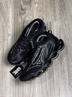 TÊNIS MZN WAVE PROPHECY 14 - BLACK GOLD