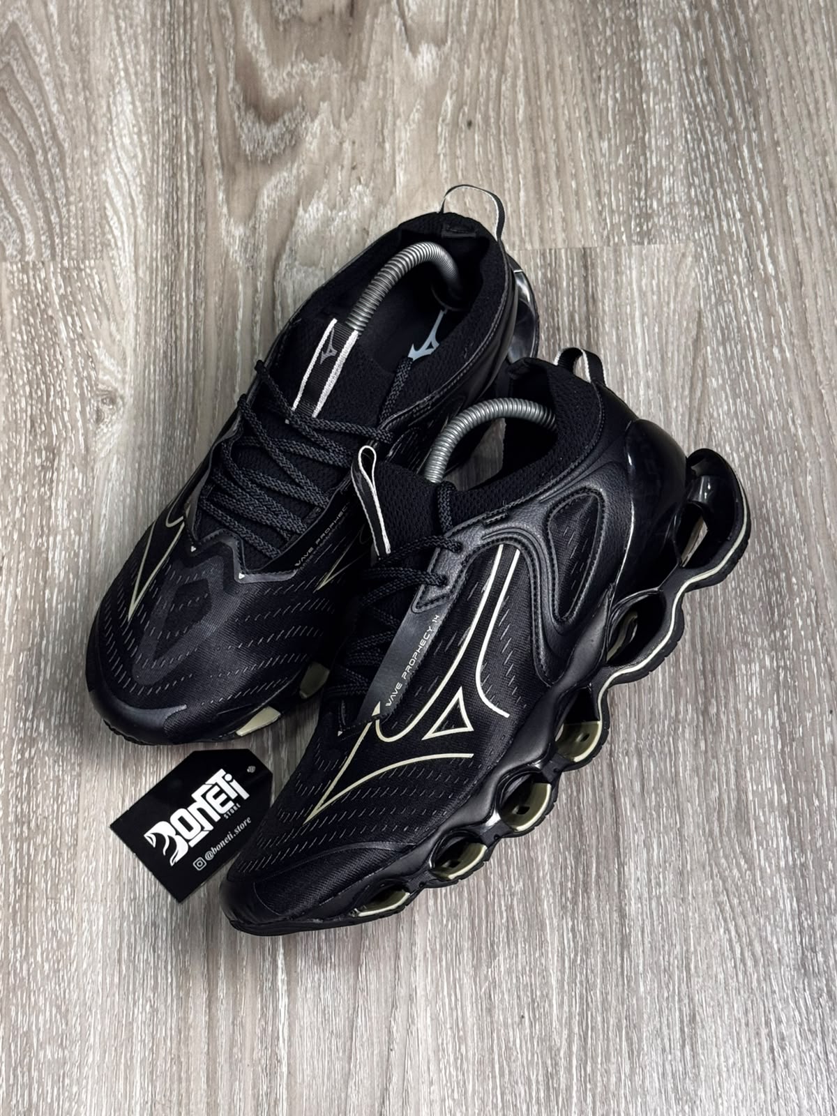 TÊNIS MZN WAVE PROPHECY 14 - BLACK GOLD