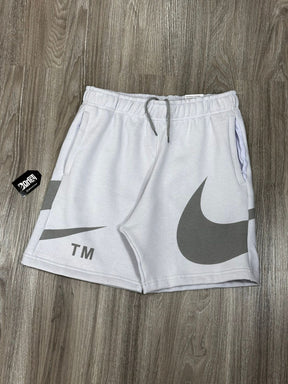 SHORTS MOLETOM NK BIG SWOOSH TM - GELO