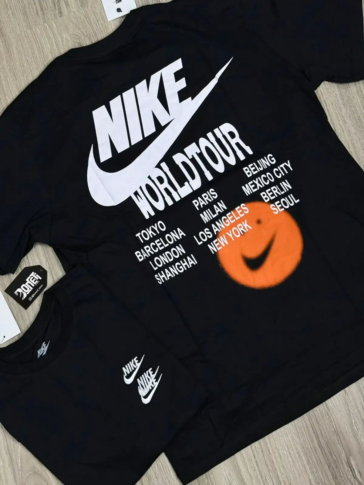 CAMISETA NK WORLD TOUR 2025 - PRETA