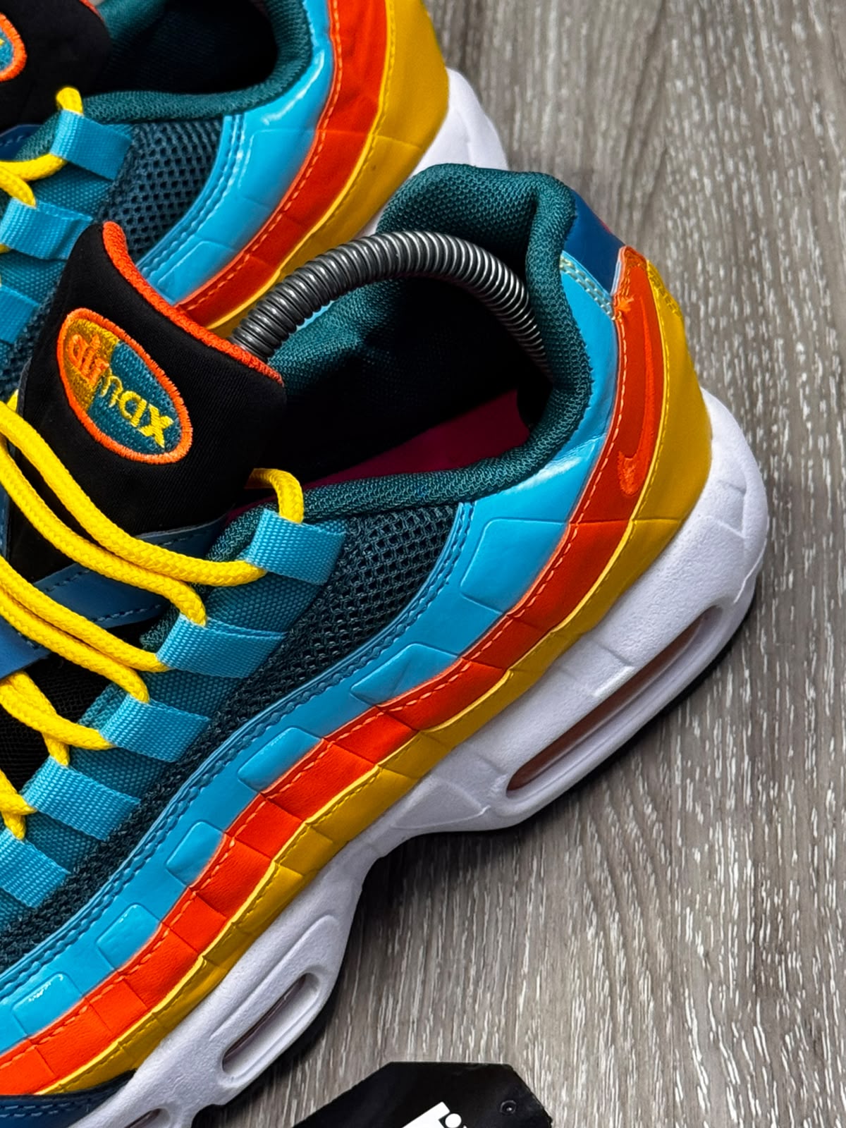 TÊNIS NK AIR MAX 95 - FLASH CRIMSON LAGOON