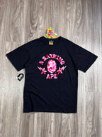 CAMISETA BAPE CAMO STA COLLEGE PINK - PRETA