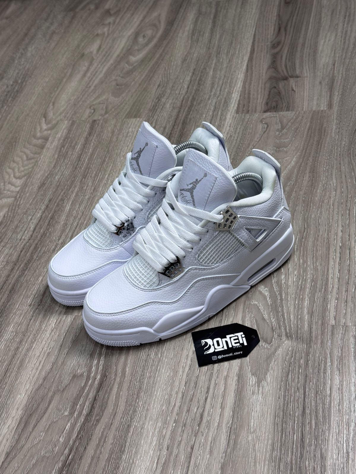 TÊNIS NK JORDAN 4 THUNDER - WHITE