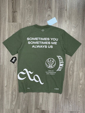 CAMISETA NK X NOCTA SOMETIMES - VERDE MUSGO
