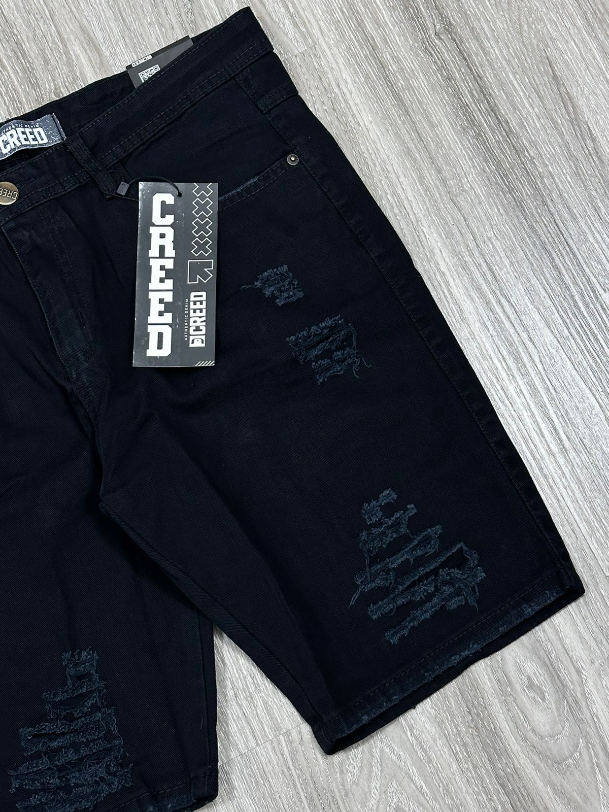 SHORTS JEANS CREED - PRETO